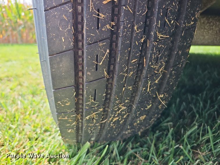 image for item DQ0303 1996 Travalong  livestock trailer