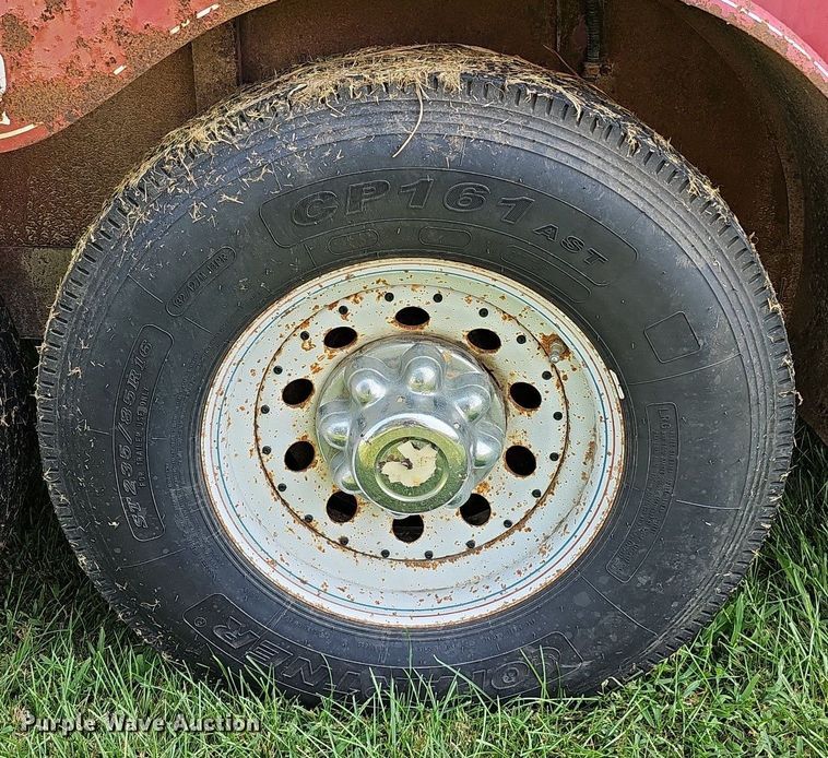 image for item DQ0303 1996 Travalong  livestock trailer