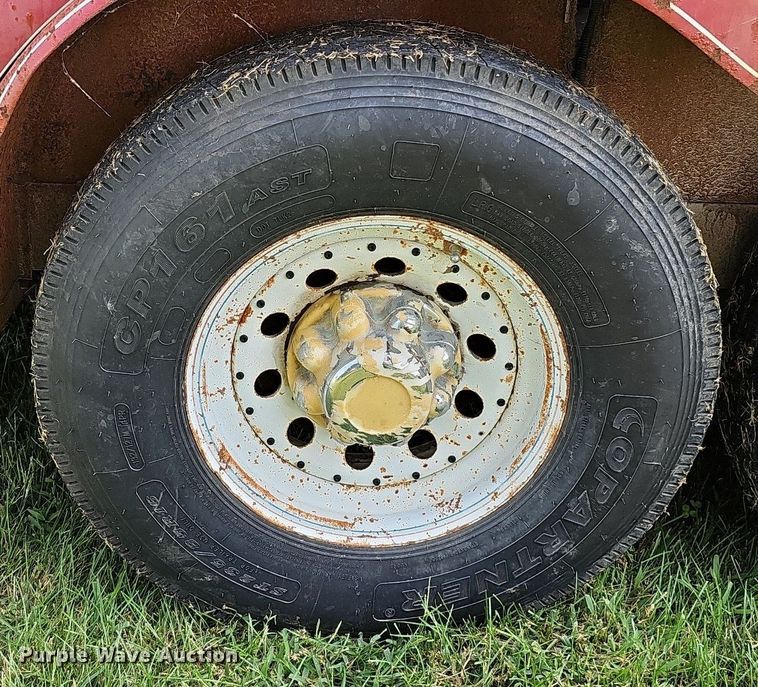 image for item DQ0303 1996 Travalong  livestock trailer