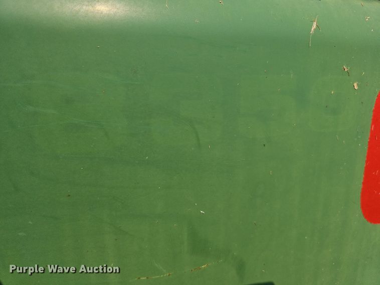 image for item DQ0305 John Deere 8350 266D  grain drill