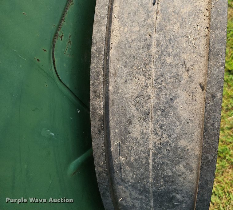 image for item DQ0305 John Deere 8350 266D  grain drill