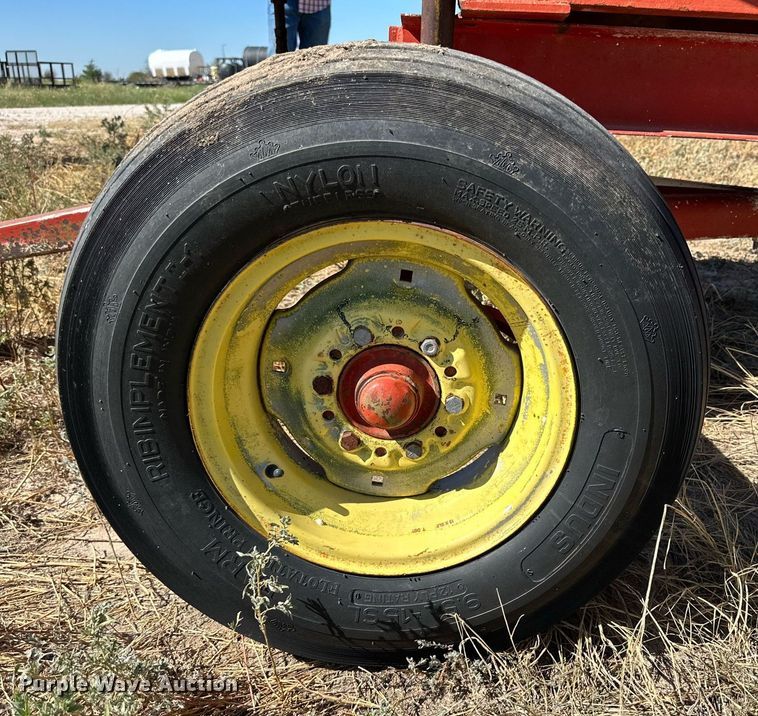 image for item DQ1416 Fuel trailer