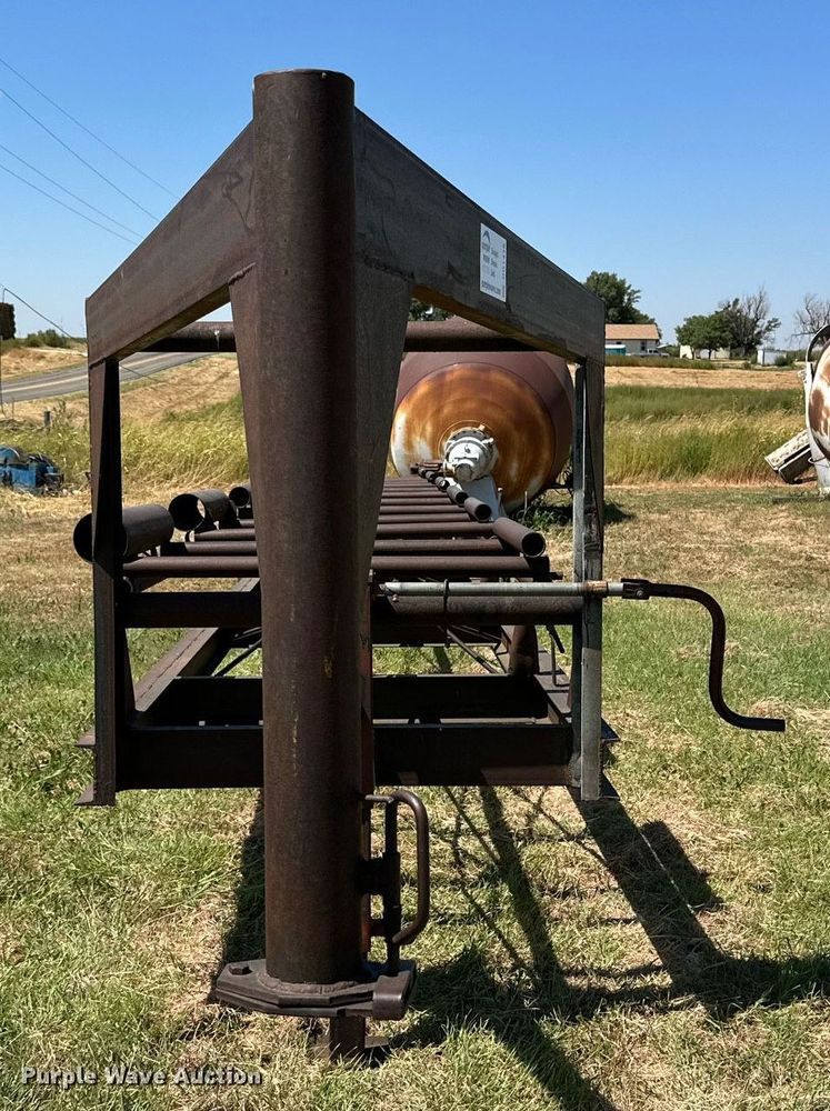 image for item DQ1418 Shop built round bale trailer