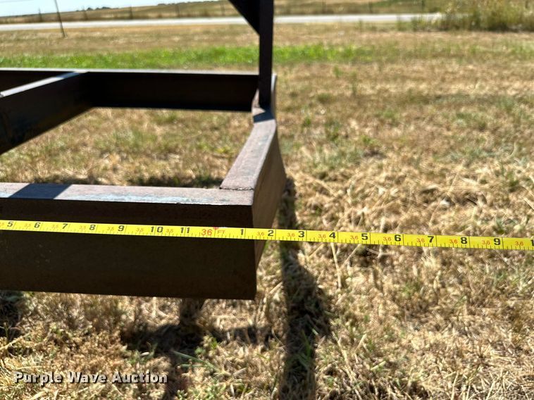 image for item DQ1418 Shop built round bale trailer