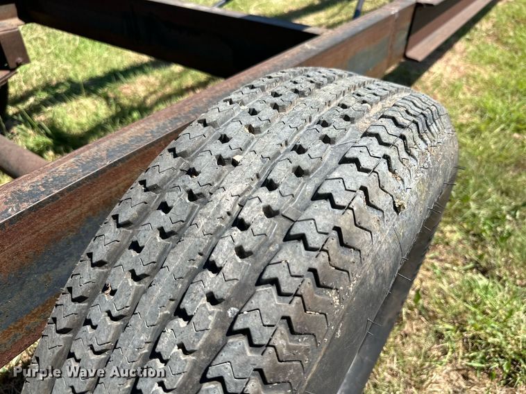 image for item DQ1418 Shop built round bale trailer