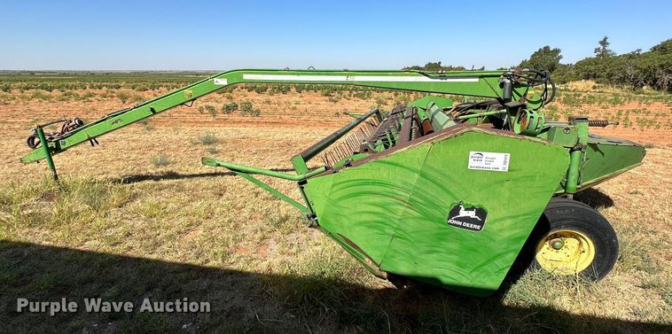 image for item DQ1419 John  Deere 1600  swather / windrower