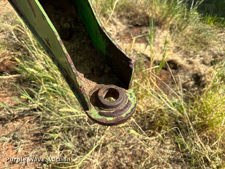 image for item DQ1419 John  Deere 1600  swather / windrower