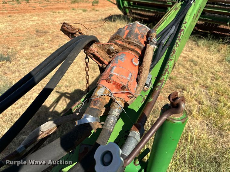 image for item DQ1419 John  Deere 1600  swather / windrower