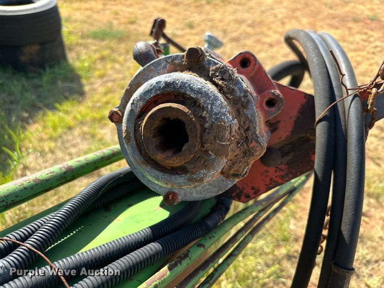 image for item DQ1419 John  Deere 1600  swather / windrower