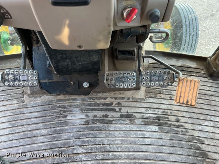 image for item DQ2188 John Deere 6415  tractor