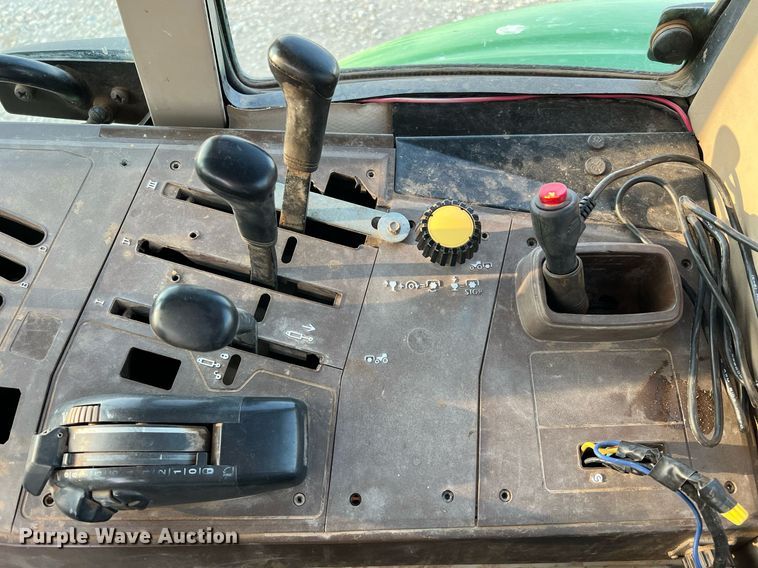 image for item DQ2188 John Deere 6415  tractor