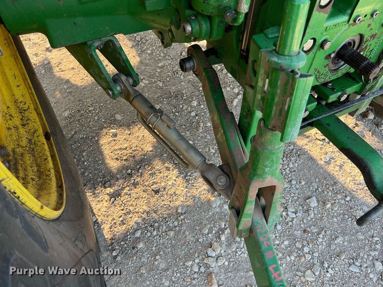 image for item DQ2189 2015 John Deere 6125M  MFWD tractor