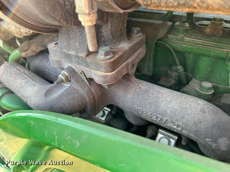 image for item DQ2189 2015 John Deere 6125M  MFWD tractor