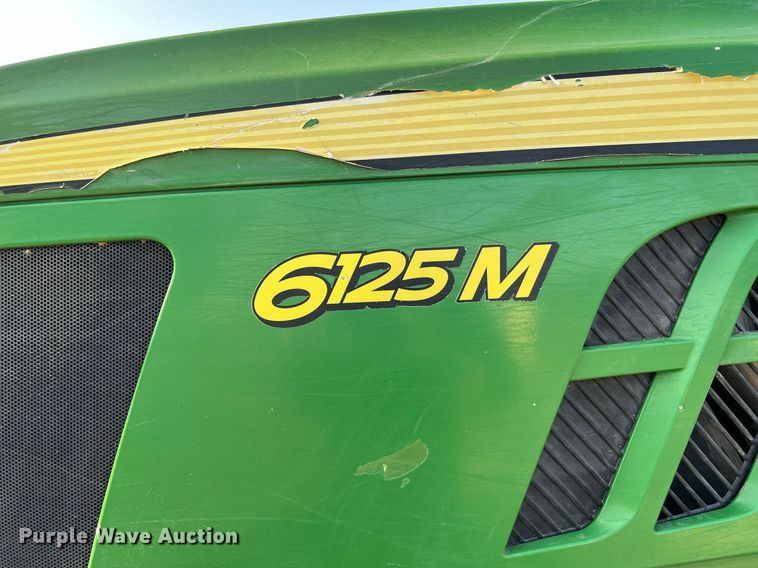 image for item DQ2189 2015 John Deere 6125M  MFWD tractor