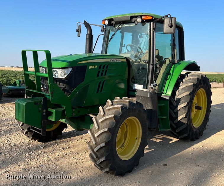 image for item DQ2190 2015 John Deere 6125M  MFWD tractor