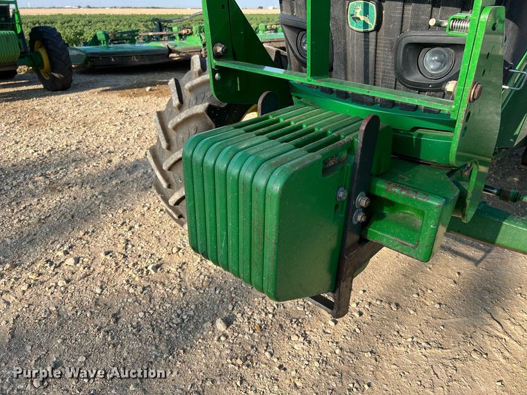 image for item DQ2190 2015 John Deere 6125M  MFWD tractor