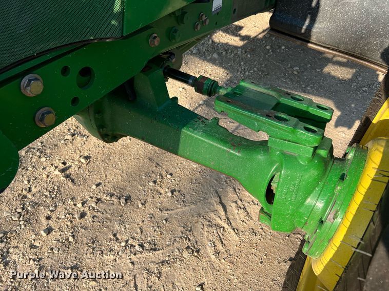 image for item DQ2190 2015 John Deere 6125M  MFWD tractor