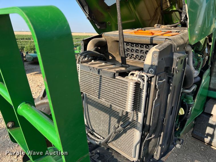 image for item DQ2190 2015 John Deere 6125M  MFWD tractor