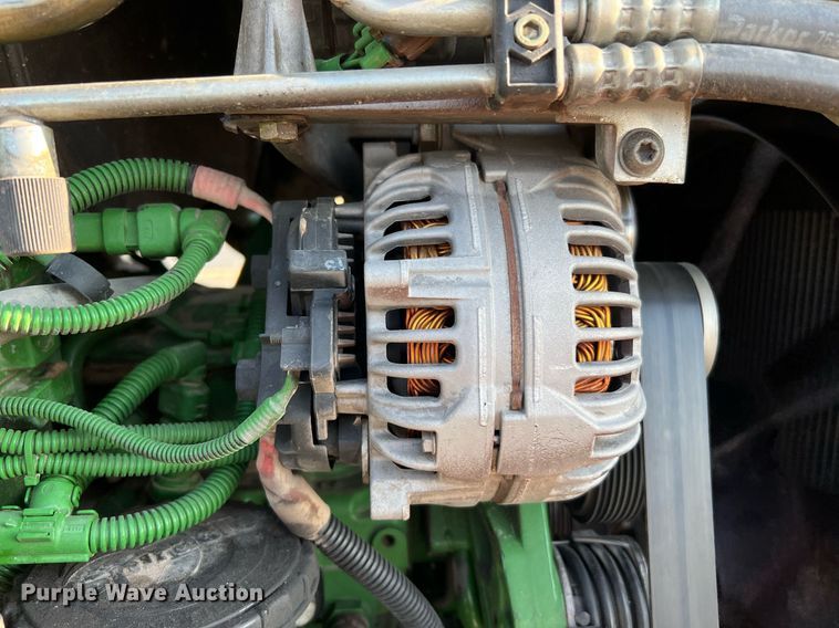 image for item DQ2190 2015 John Deere 6125M  MFWD tractor