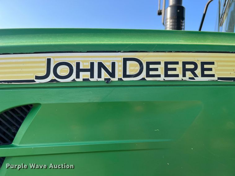 image for item DQ2190 2015 John Deere 6125M  MFWD tractor