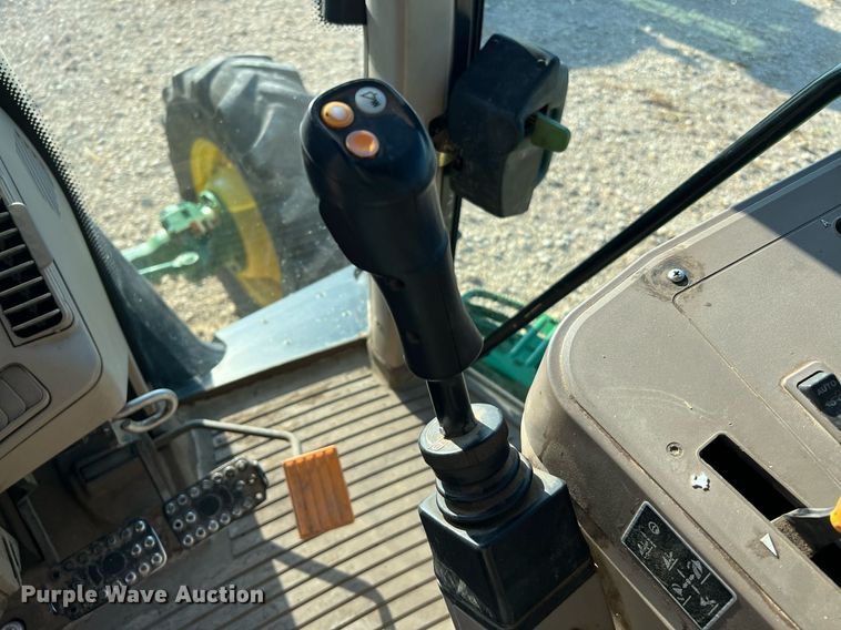 image for item DQ2191 2015 John Deere 6115M  MFWD tractor