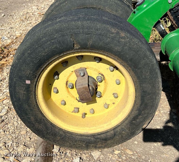 image for item DQ2193 2016 John Deere CX15  batwing rotary mower