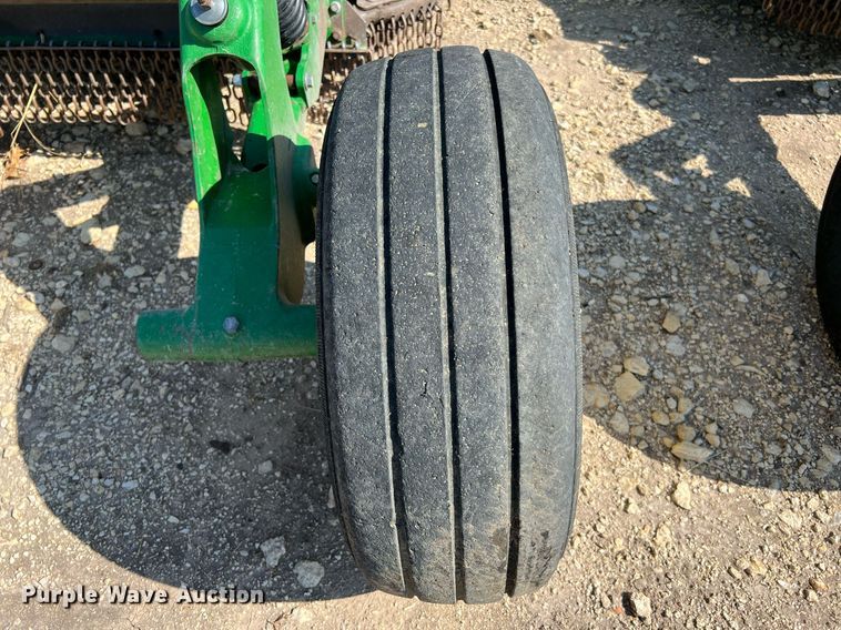 image for item DQ2195 2017 John Deere CX15  batwing rotary mower