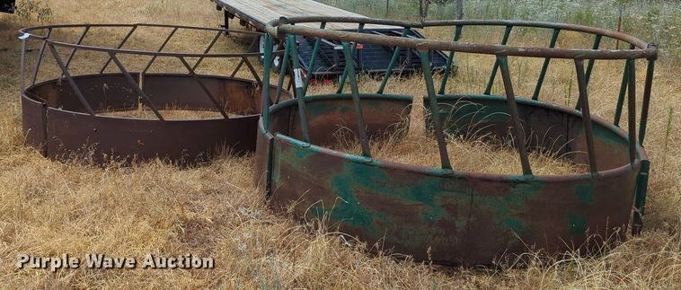 image for item DR6999 (2) hay bale feeders