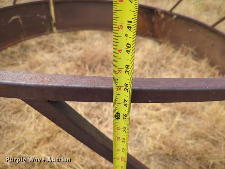 image for item DR6999 (2) hay bale feeders