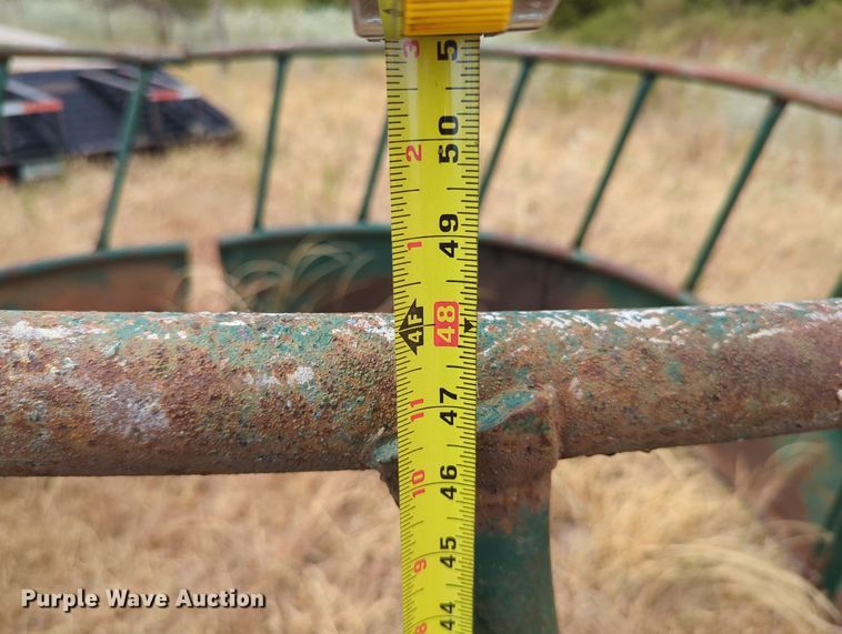 image for item DR6999 (2) hay bale feeders