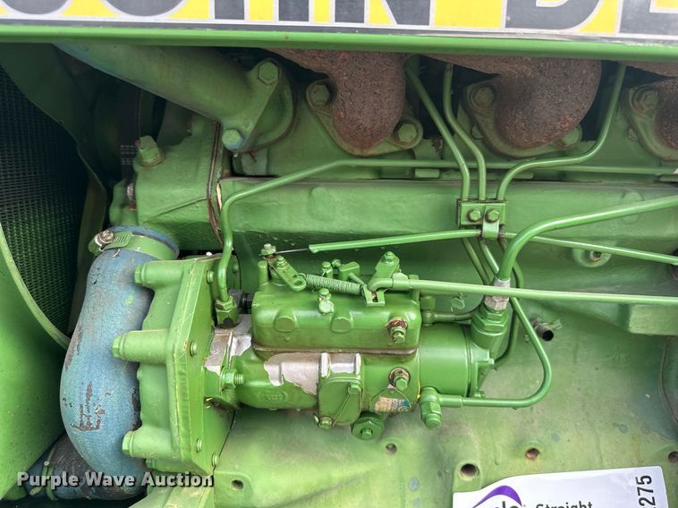 image for item DS2275 1980 John Deere 2040  tractor