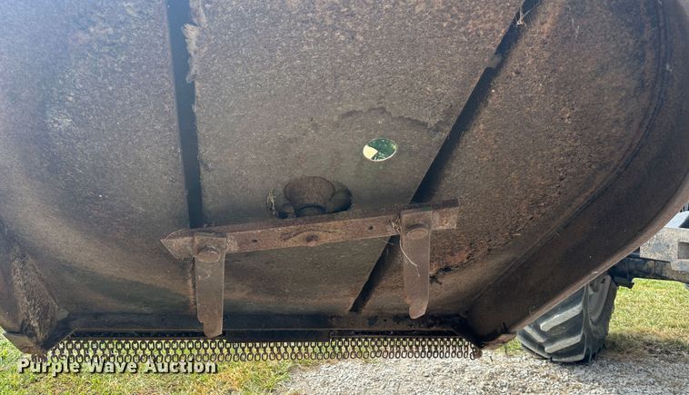 image for item DS2278 John Deere  506 rotary mower