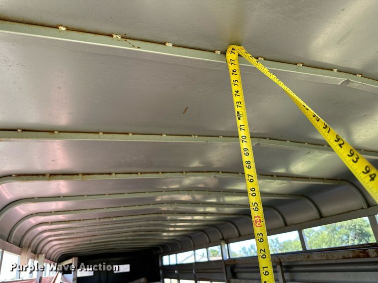 image for item DS7141 1988 Travalong  livestock trailer