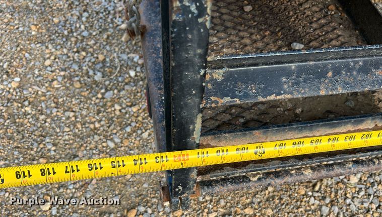 image for item II9173 SpraCoupe 4455  sprayer with Duo Lift trailer