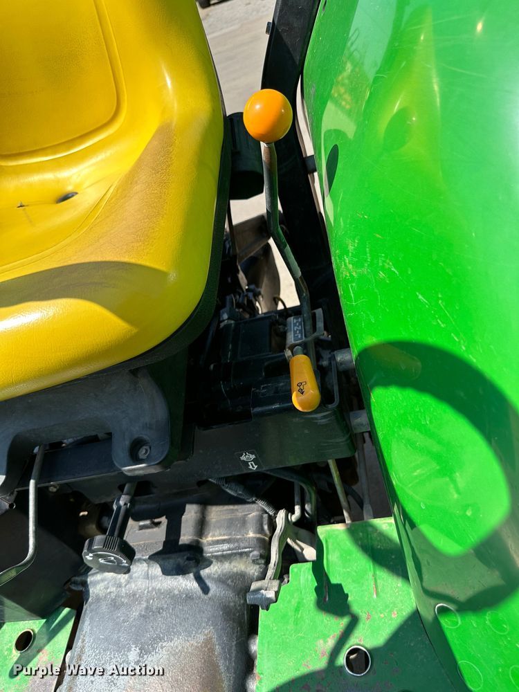 image for item JD9033 2011 John Deere 4105  MFWD tractor