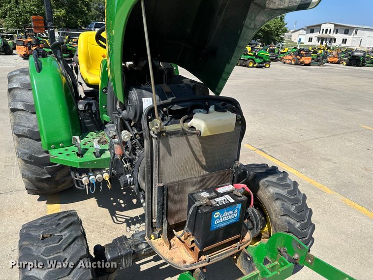 image for item JD9033 2011 John Deere 4105  MFWD tractor