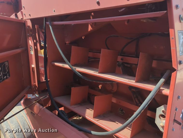 image for item KB9393 Hesston 845  round baler