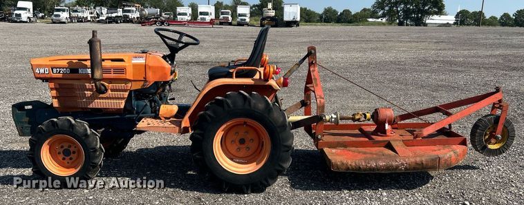 image for item KW9058 1984 Kubota B7200  MFWD tractor
