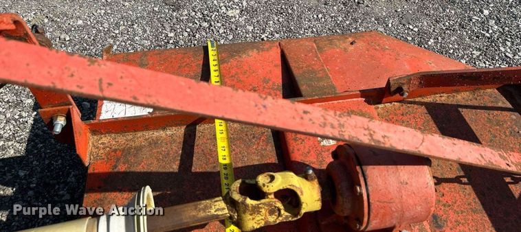 image for item KW9058 1984 Kubota B7200  MFWD tractor