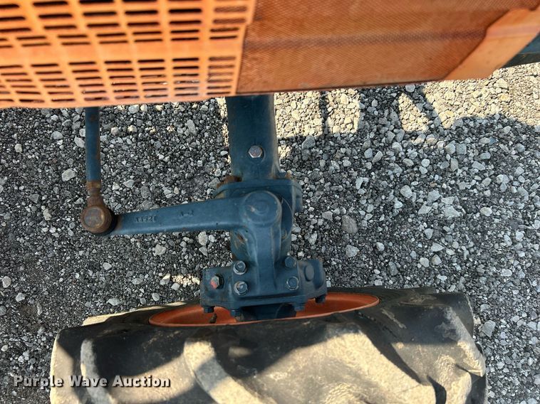 image for item KW9058 1984 Kubota B7200  MFWD tractor