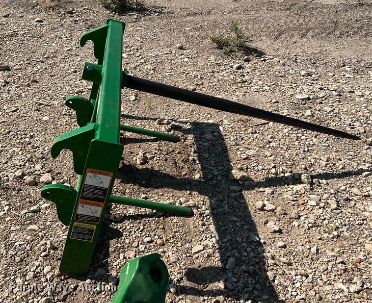 image for item LF9443 Frontier  bale spear