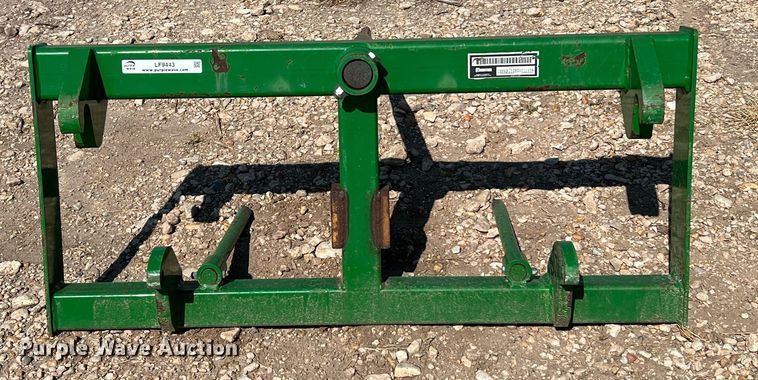 image for item LF9443 Frontier  bale spear