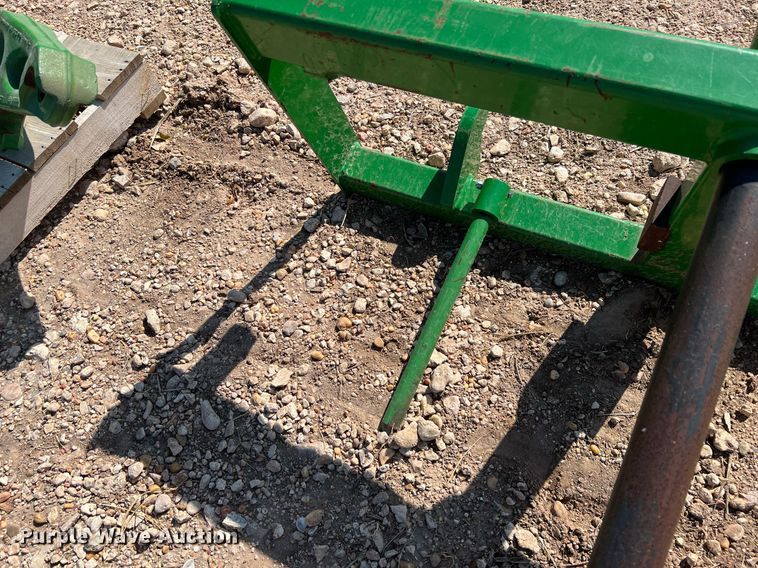 image for item LF9443 Frontier  bale spear