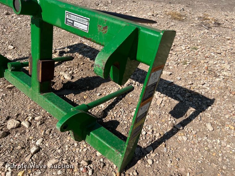 image for item LF9443 Frontier  bale spear