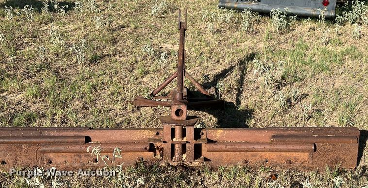 image for item LF9469 8' W three point blade