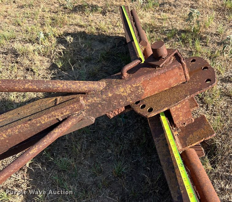 image for item LF9469 8' W three point blade