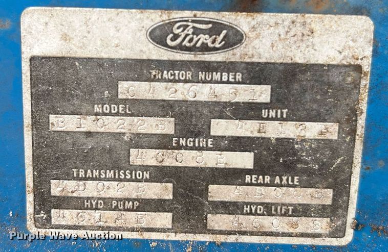 image for item LF9476 Ford 2000  tractor