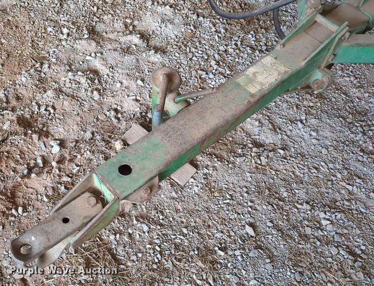 image for item LN9036 John Deere FB177C  grain drill