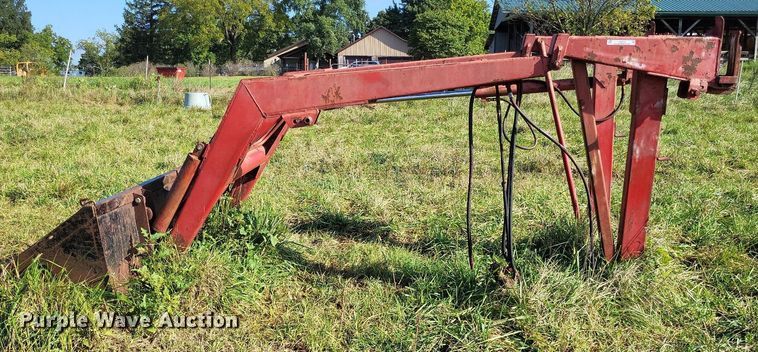 image for item LS9731 Massey Ferguson  loader