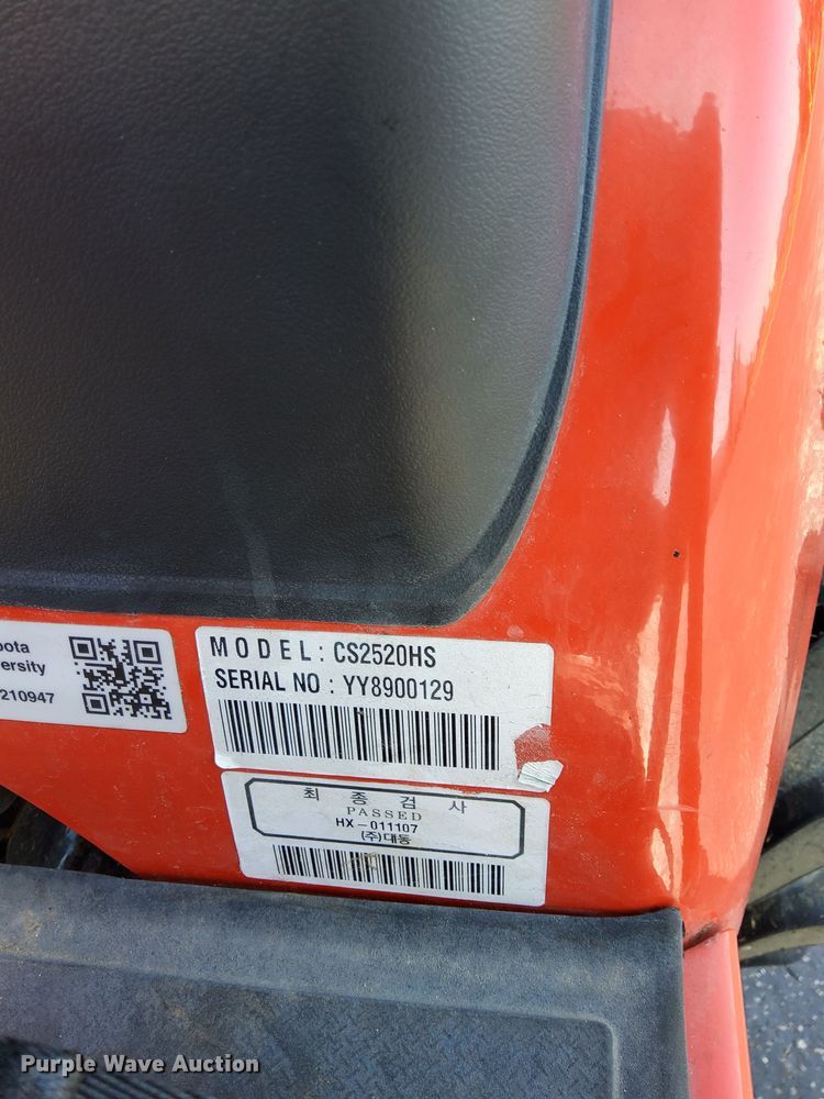 image for item LV9801 2022 Kioti CS25205  MFWD tractor